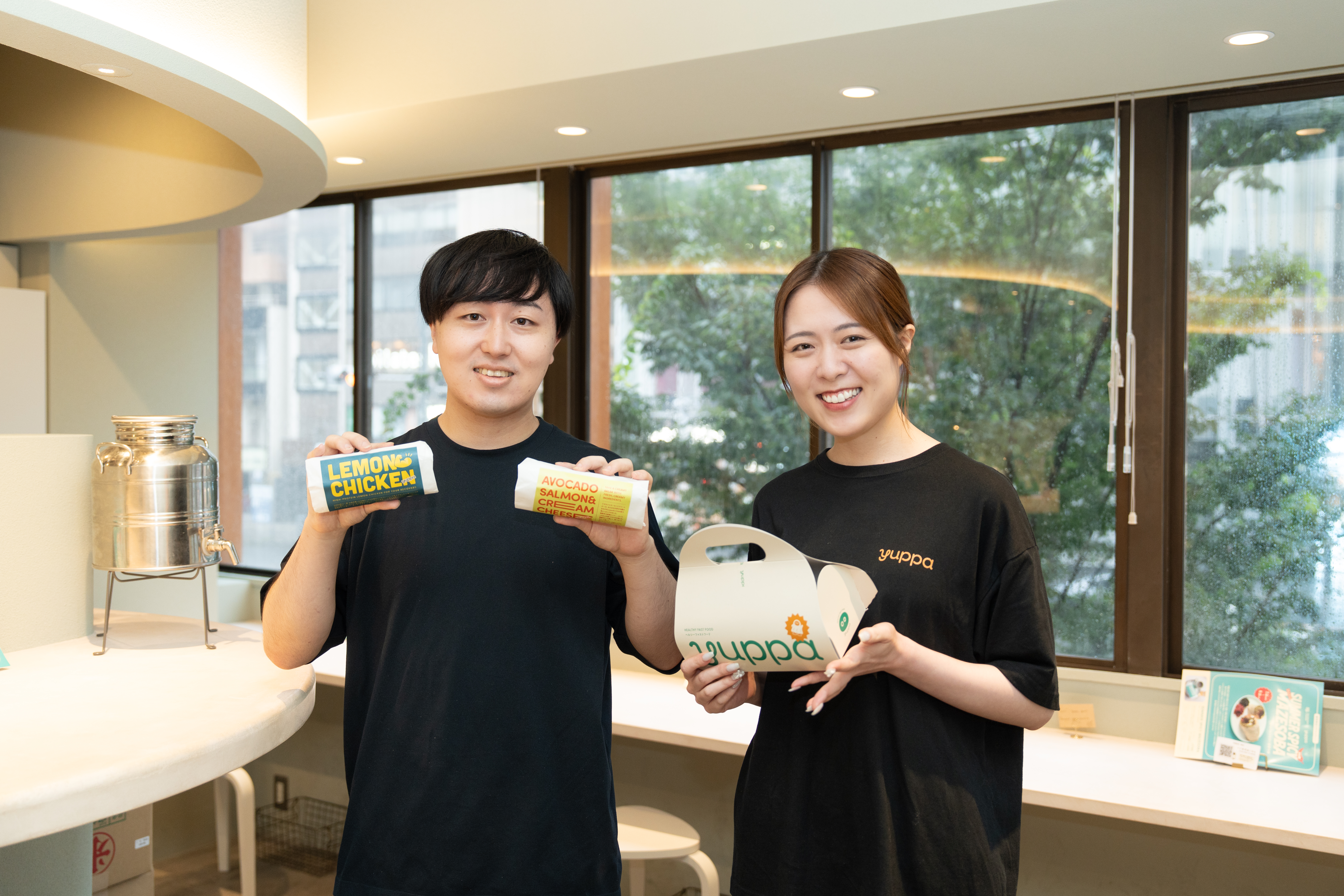 左:yuppa代表 渡邊尋思さん、右:菅谷さん